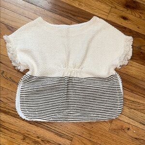 Zara girls Cream and Black Striped Knit Top Size 4/5